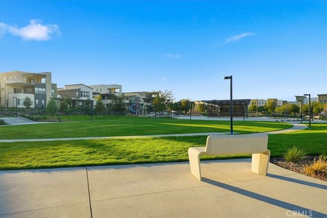 27323 Seven Oaks Lane, Valencia, CA 91381