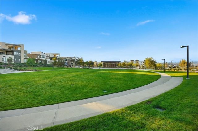 27323 Seven Oaks Lane, Valencia, CA 91381