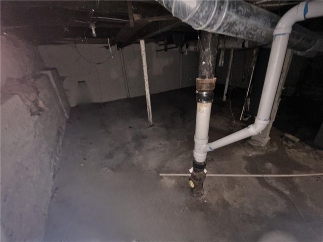 4210 Park Avenue, Kansas City, MO 64130