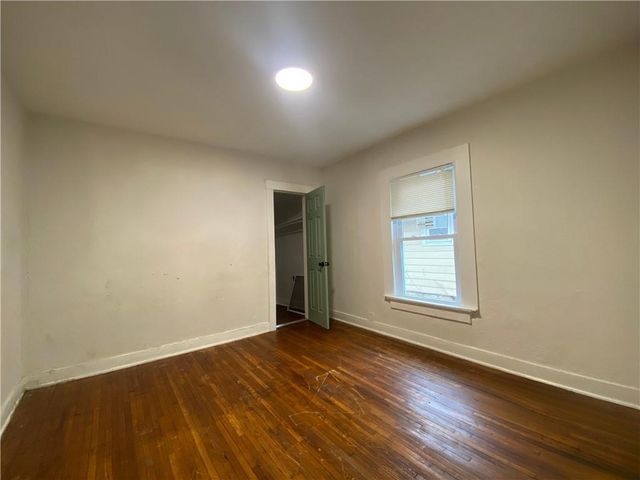 4210 Park Avenue, Kansas City, MO 64130