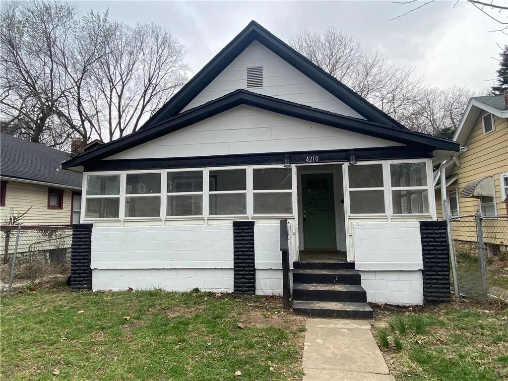 4210 Park Avenue, Kansas City, MO 64130