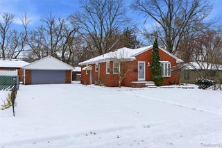 26541 W 6 Mile Road, Redford, MI 48240