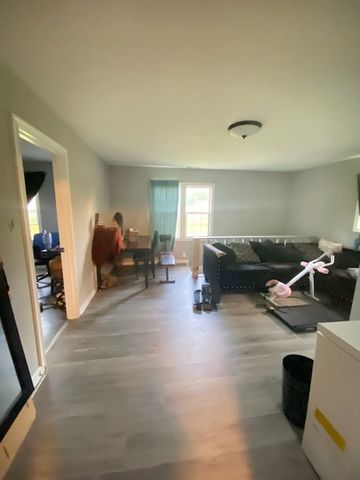 261 Caldwell Ln, Clarksville, TN 37040