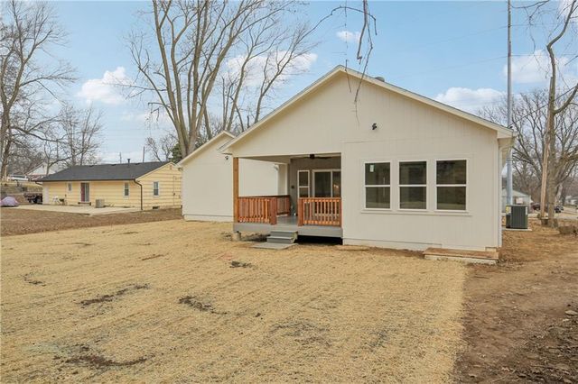 3012 N 63rd Street, Kansas City, KS 66104