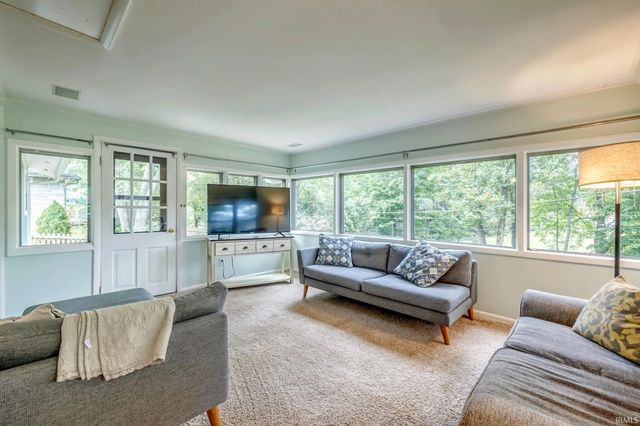 1325 E Elliston Drive, Bloomington, IN 47401