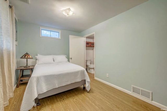 1325 E Elliston Drive, Bloomington, IN 47401