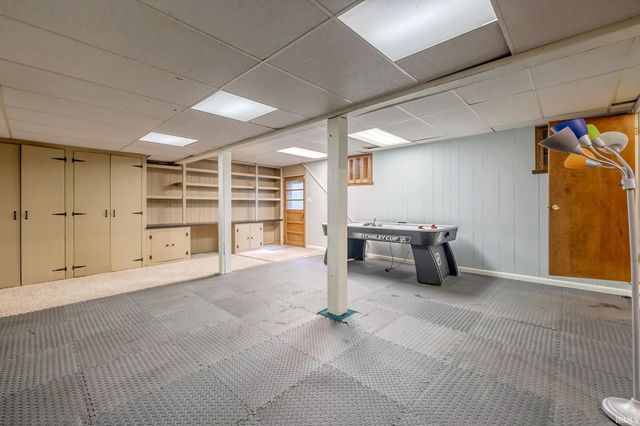 1325 E Elliston Drive, Bloomington, IN 47401