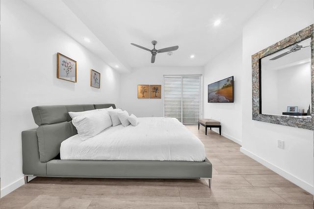 51 SE 19th Avenue 303, Deerfield Beach, FL 33441