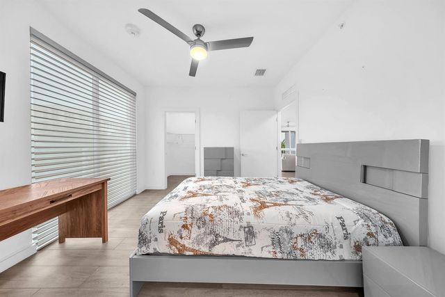 51 SE 19th Avenue 303, Deerfield Beach, FL 33441