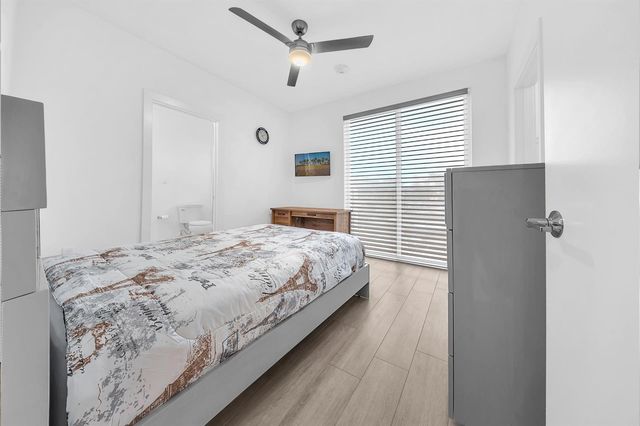 51 SE 19th Avenue 303, Deerfield Beach, FL 33441