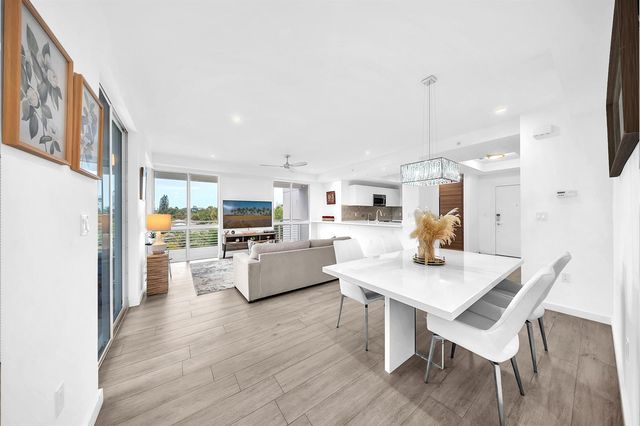 51 SE 19th Avenue 303, Deerfield Beach, FL 33441