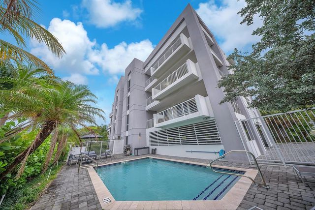 51 SE 19th Avenue 303, Deerfield Beach, FL 33441