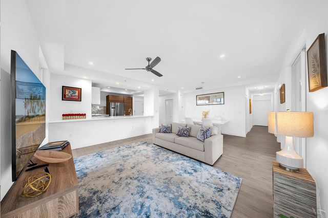 51 SE 19th Avenue 303, Deerfield Beach, FL 33441