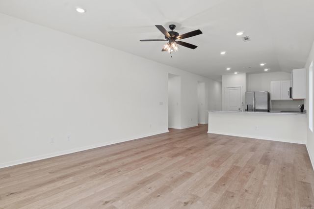 8033 Chesapeake Trail, Bauxite, AR 72011