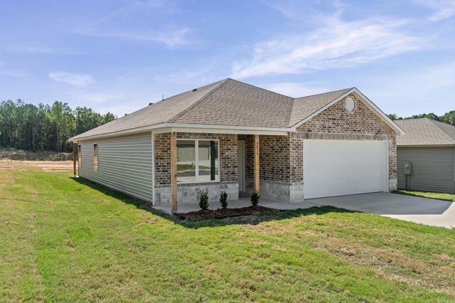 8033 Chesapeake Trail, Bauxite, AR 72011