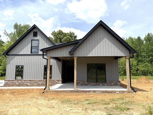 2728 Bains Rd, Hillsboro, TN 37342