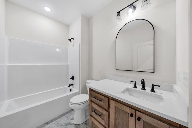 2728 Bains Rd, Hillsboro, TN 37342