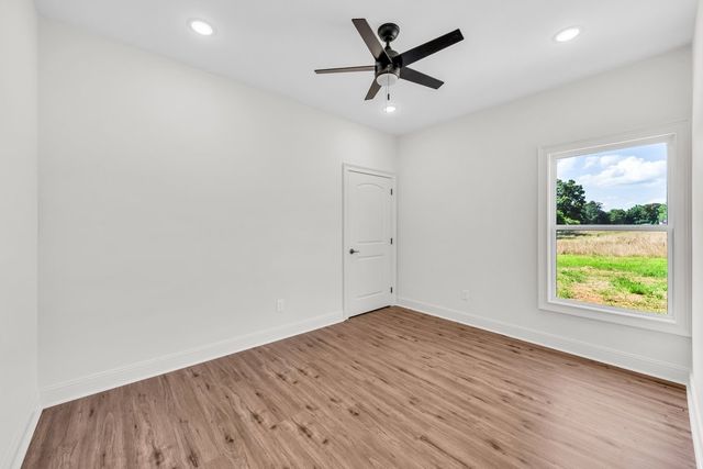 2728 Bains Rd, Hillsboro, TN 37342