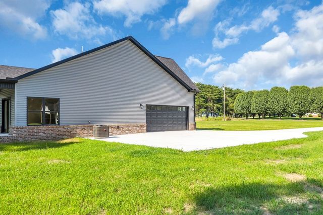 2728 Bains Rd, Hillsboro, TN 37342