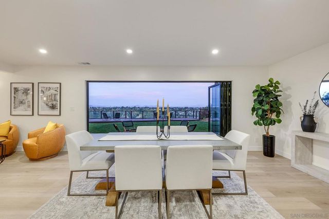 5777 Desert View Dr 358-381-14-00, La Jolla, CA 92037