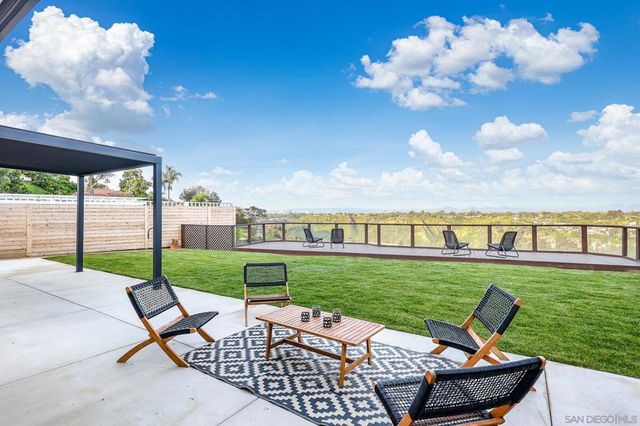 5777 Desert View Dr 358-381-14-00, La Jolla, CA 92037