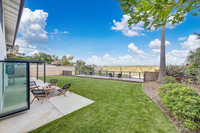 5777 Desert View Dr 358-381-14-00, La Jolla, CA 92037