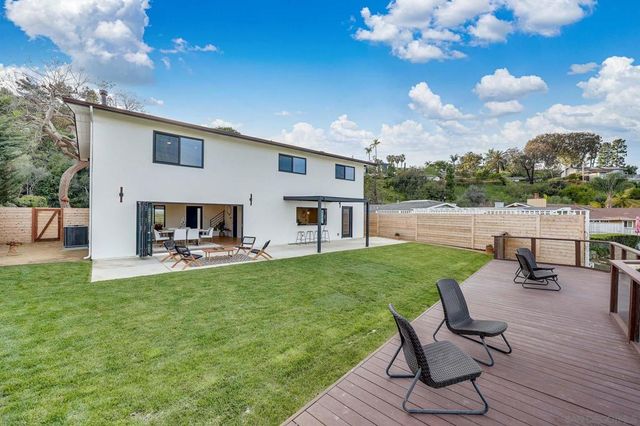 5777 Desert View Dr 358-381-14-00, La Jolla, CA 92037