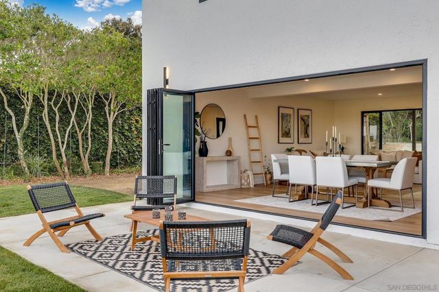 5777 Desert View Dr 358-381-14-00, La Jolla, CA 92037