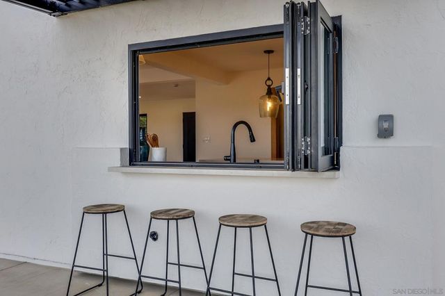 5777 Desert View Dr 358-381-14-00, La Jolla, CA 92037