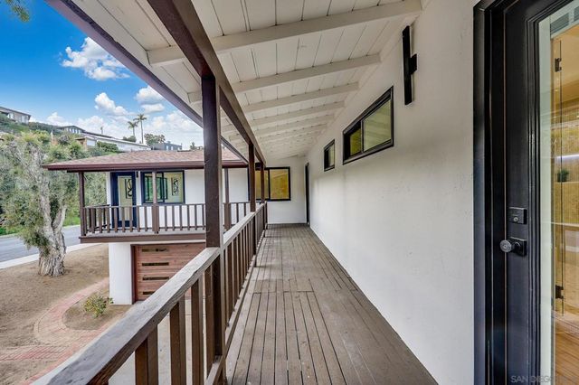 5777 Desert View Dr 358-381-14-00, La Jolla, CA 92037