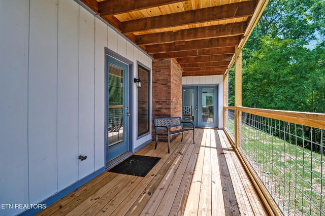 285 Timberline Drive, Kingston, TN 37763