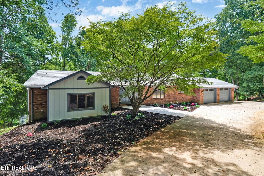 285 Timberline Drive, Kingston, TN 37763