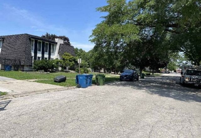 9312 S Kolmar Avenue, Oak Lawn, IL 60453
