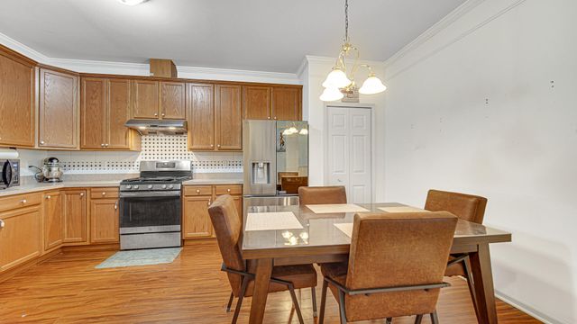 1461 Mybeck Place, Crown Point, IN 46307