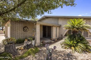 52 W THUNDERBIRD Road, Phoenix, AZ 85023