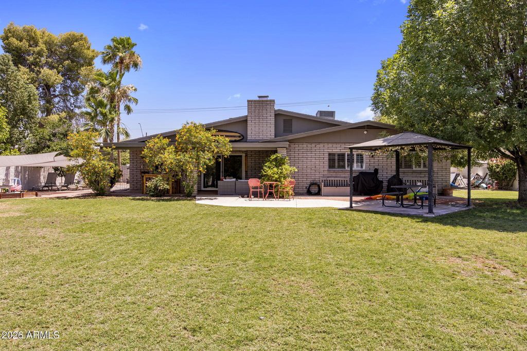 52 W THUNDERBIRD Road, Phoenix, AZ 85023 — photo 2