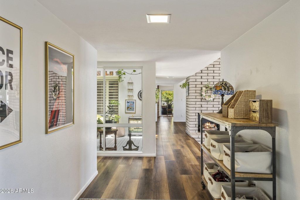 52 W THUNDERBIRD Road, Phoenix, AZ 85023 — photo 4