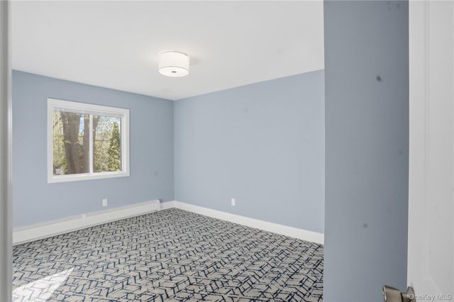 13 N Aspen Road, Middletown, NY 10940