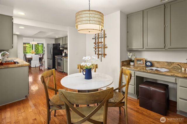 4429 E Mercer Way, Mercer Island, WA 98040