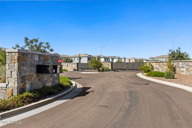 17062 N 50TH Place, Scottsdale, AZ 85254