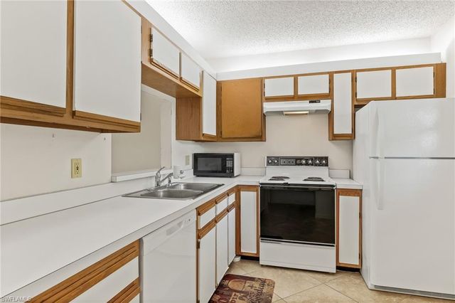 17156 Ravens Roost 5, Fort Myers, FL 33908
