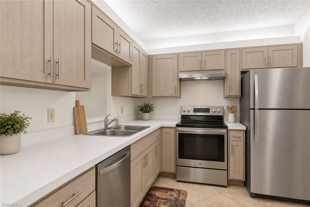17156 Ravens Roost 5, FORT MYERS, FL 33908 — photo 2