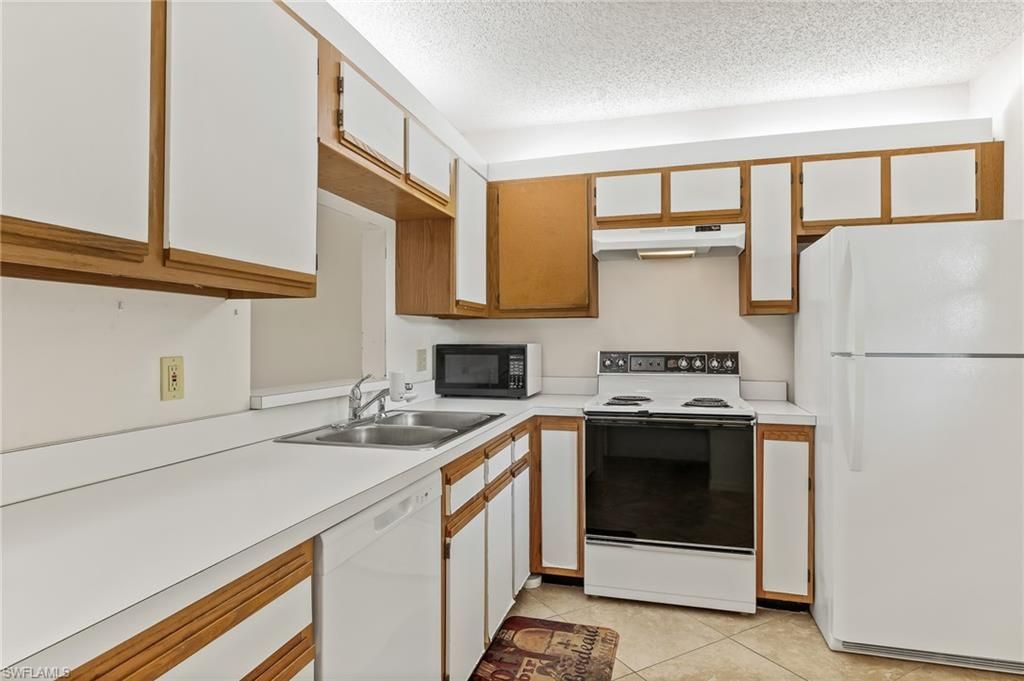 17156 Ravens Roost 5, FORT MYERS, FL 33908 — photo 3