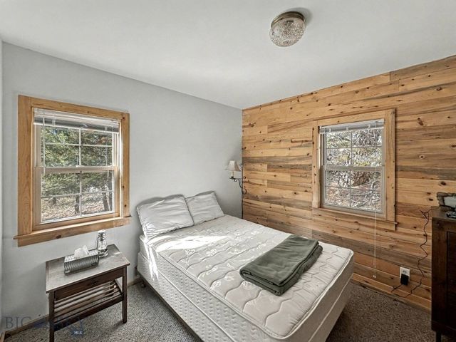 30 Bunks Trail, Ennis, MT 59729