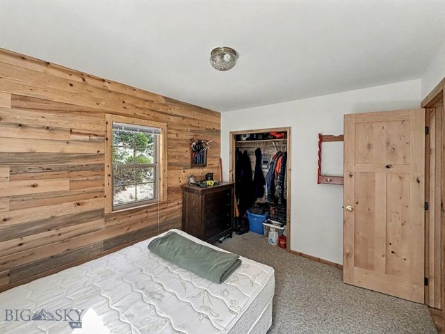 30 Bunks Trail, Ennis, MT 59729