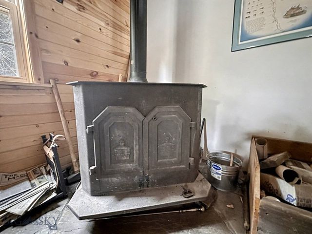 30 Bunks Trail, Ennis, MT 59729