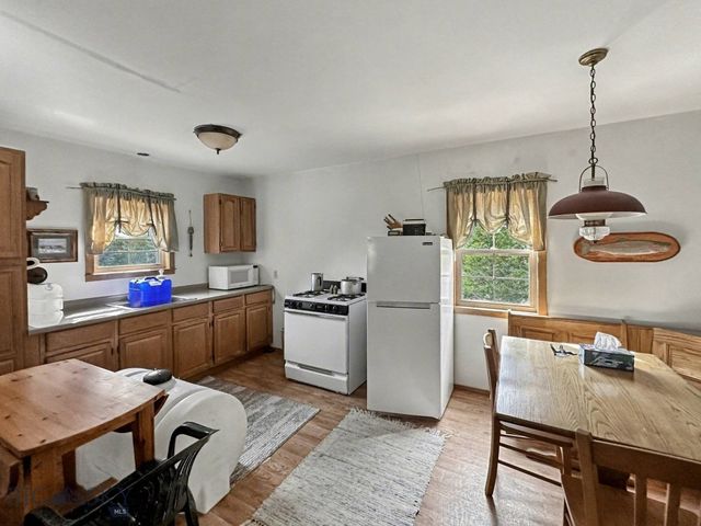 30 Bunks Trail, Ennis, MT 59729