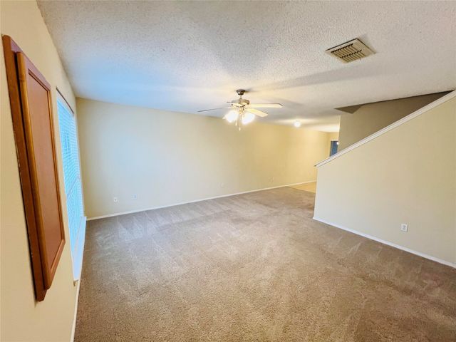 5752 Giddyup Lane, Fort Worth, TX 76179