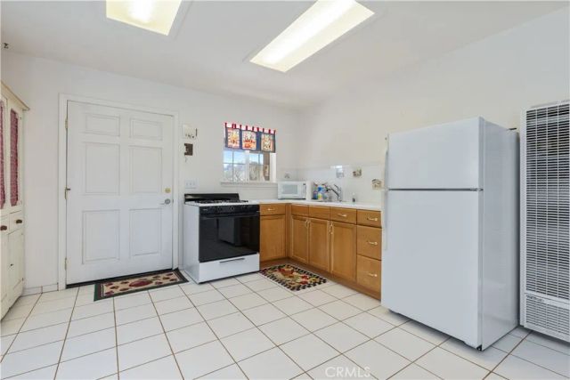 5335 Monterey, Paso Robles, CA 93446