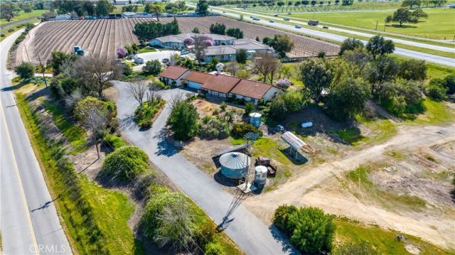 5335 Monterey, Paso Robles, CA 93446